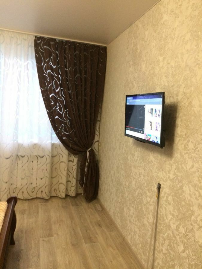 Оренда 1-кімнатної квартири 37 м², Дружби Народів вул., 202