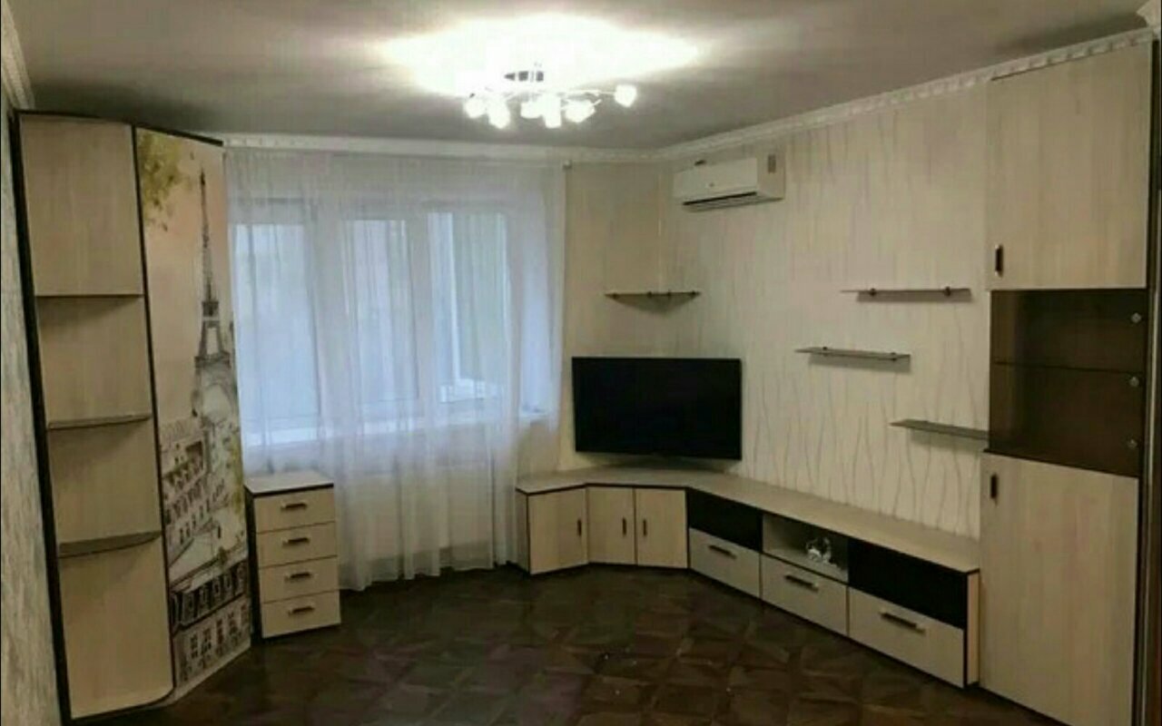 Аренда 1-комнатной квартиры 40 м², Марсельская ул., острова ул., 1/10
