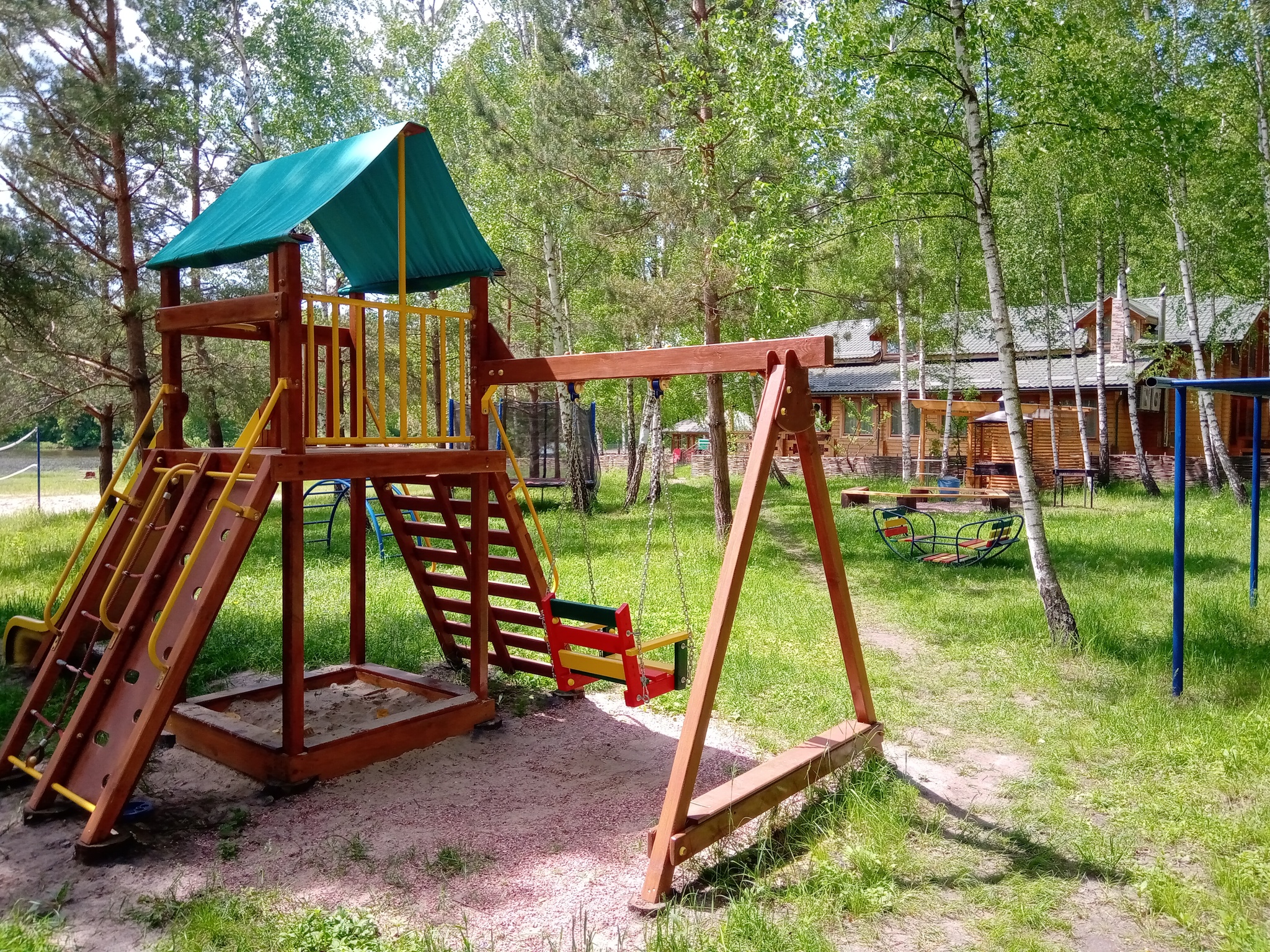 Будинок подобово 400 м², Ул Инстетутская ул.