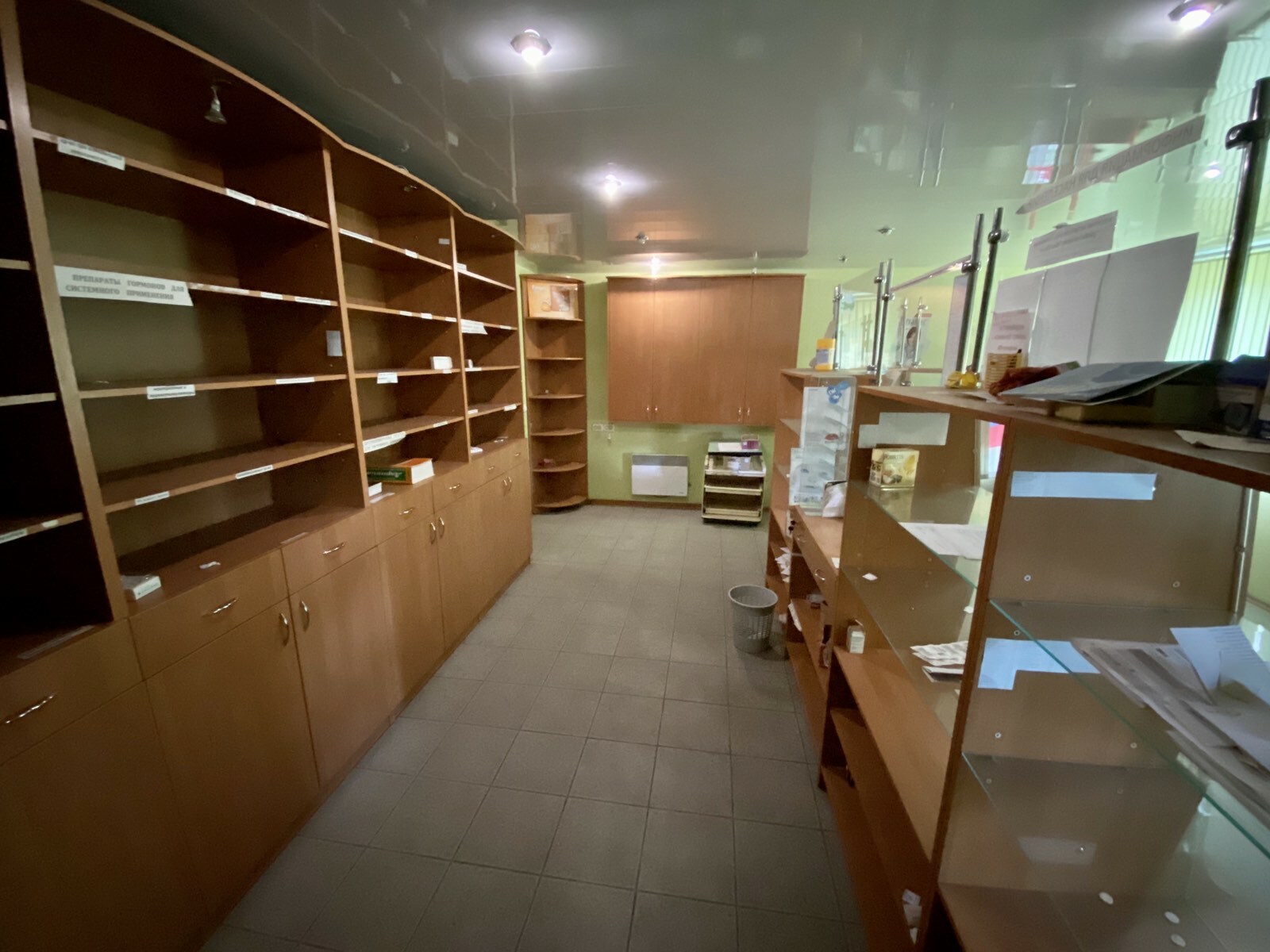 Продаж аптеки 75 м², Тореза вул., Гагарина