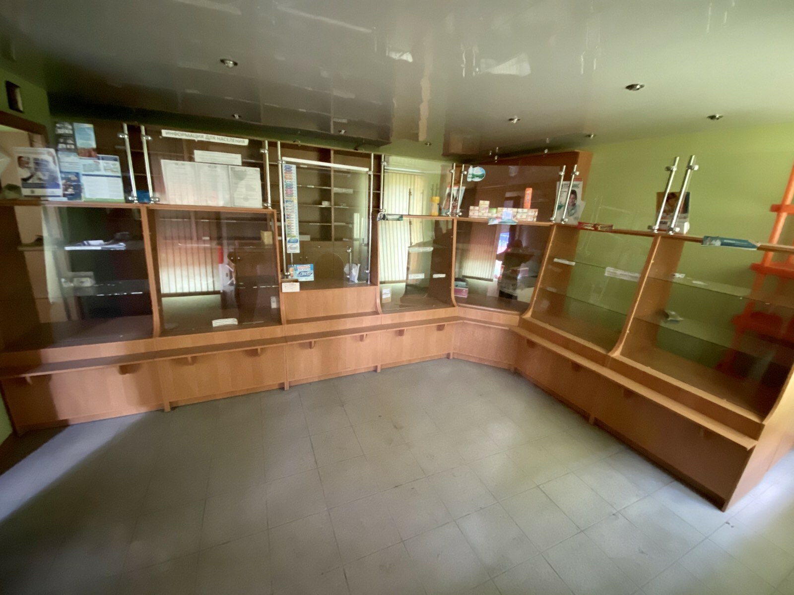 Продаж аптеки 75 м², Тореза вул., Гагарина