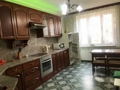 Оренда 2-кімнатної квартири 50 м², Робітнича вул., 148