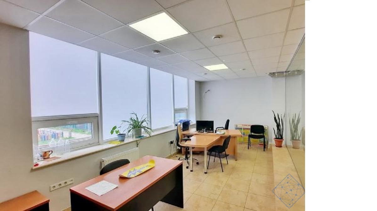 Продаж офісу 382 м², Армійська вул., 13А