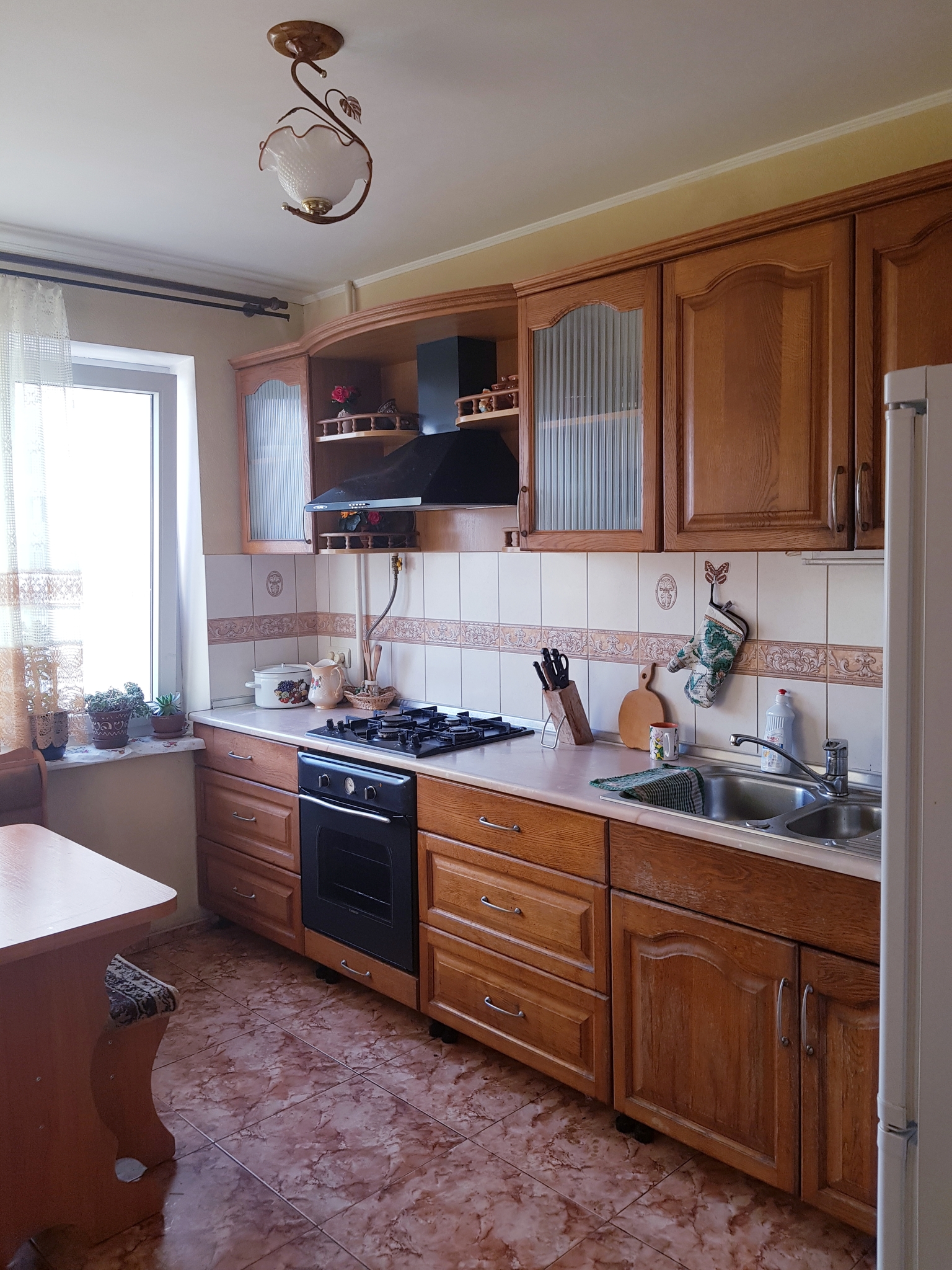 1-кімнатна квартира подобово 34 м², Новопричестинська вул., 1