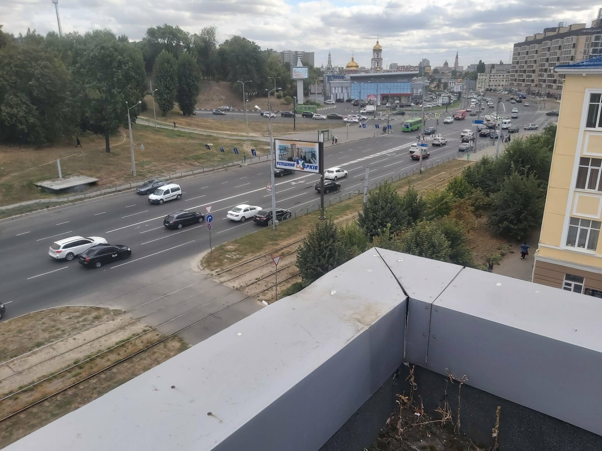 Оренда торговельного приміщення 1936 м², Клочківська вул., 101Д