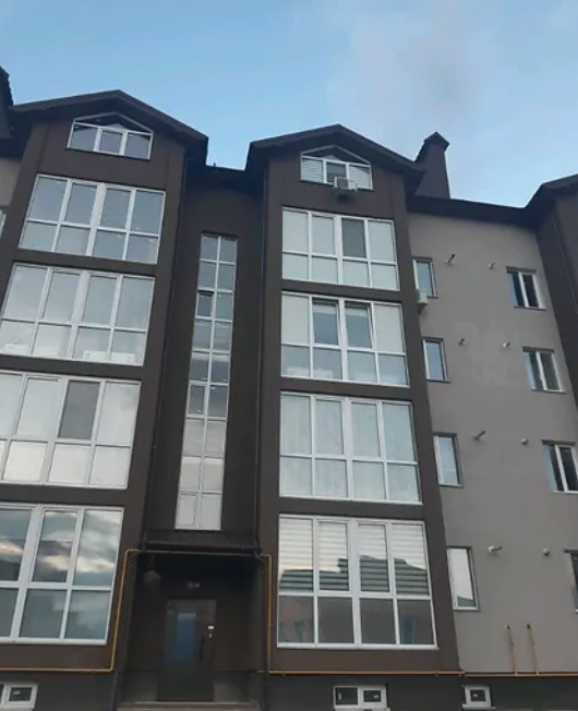 Продаж 1-кімнатної квартири 40 м², Паркова вул., 2