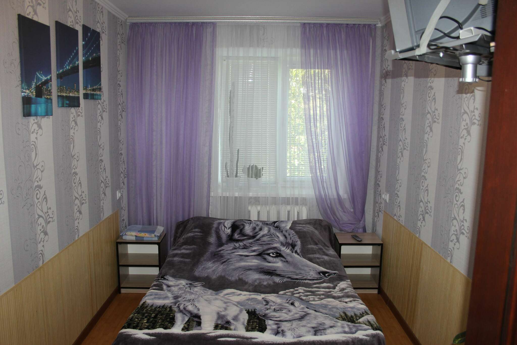 2-комнатная квартира посуточно 67 м², Острожского ул., 23