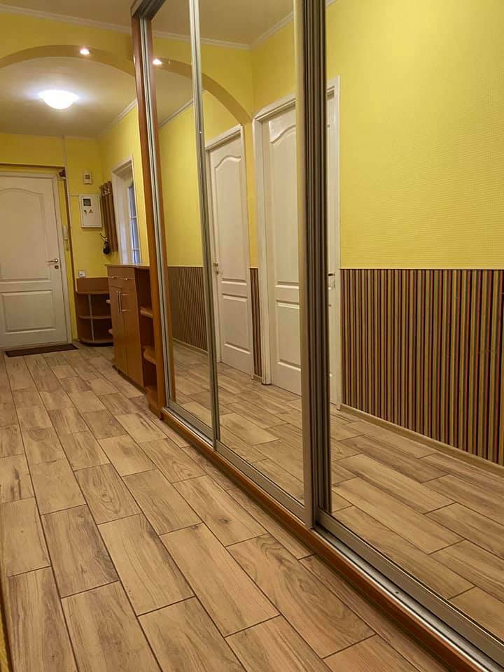 Оренда 3-кімнатної квартири 67 м², Маршала Малиновського вул., 60