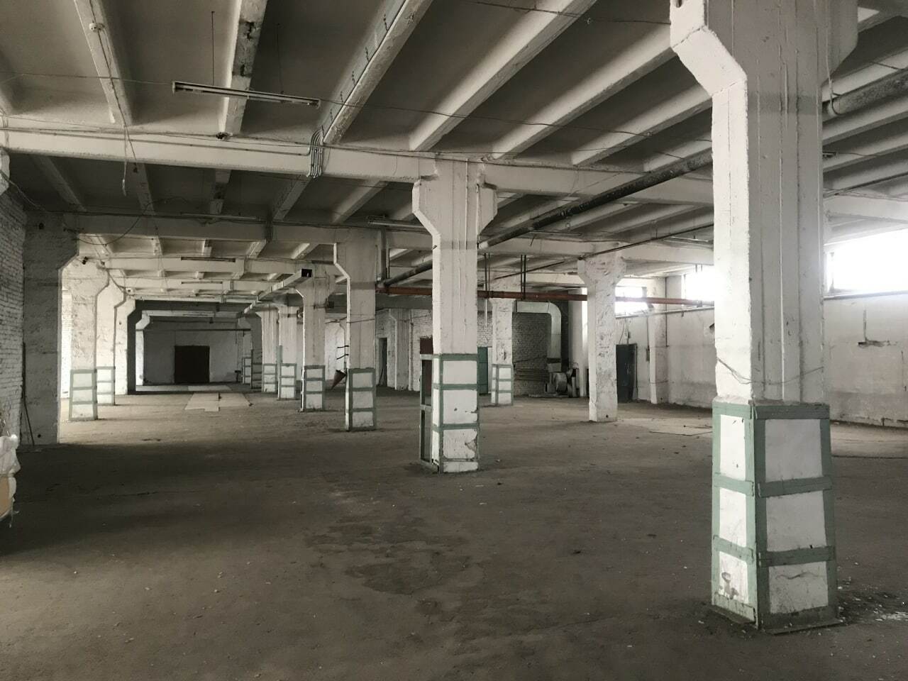 Оренда виробничого приміщення 400 м², Партизанская вул.