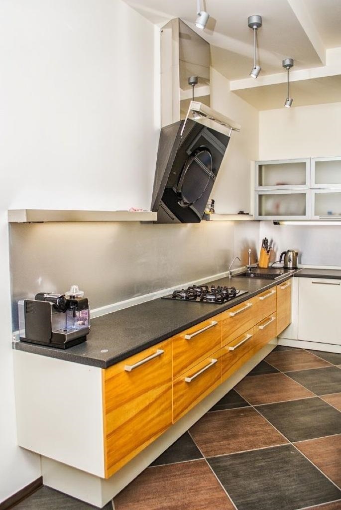 Продажа 4-комнатной квартиры 181 м², Кислородная ул., 001