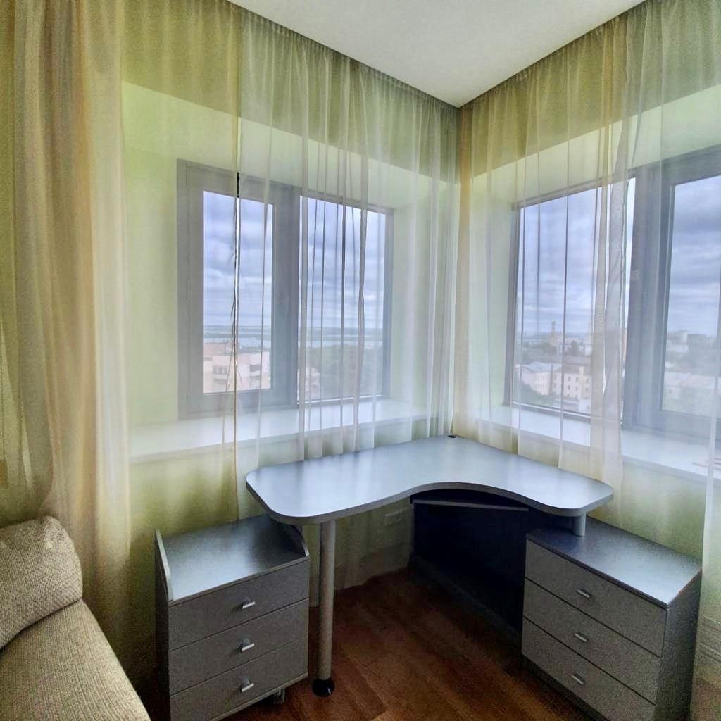 Продажа 4-комнатной квартиры 160 м², Владимира Вернадского ул., 35