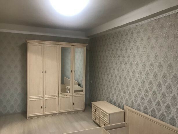 Продаж 2-кімнатної квартири 47 м², Валентиновская ул., 40