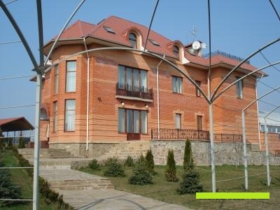 Аренда дома 1000 м², Корсунь-шевченковская ул.