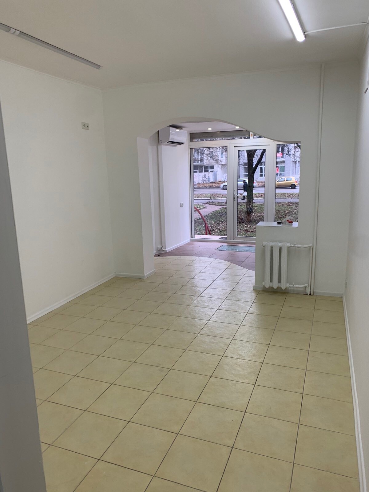 Оренда приміщення вільного призначення 83 м², Академіка Корольова вул., 34