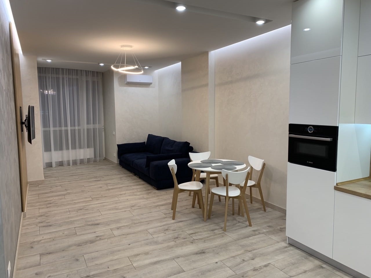 Продажа 3-комнатной квартиры 72 м², Симферопольская ул., 2К