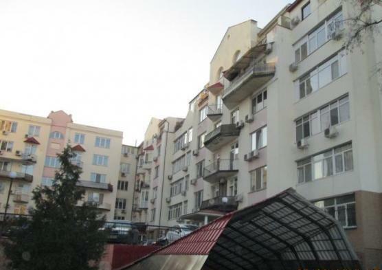 Продаж 3-кімнатної квартири 139 м², Педагогический пров., 3/3