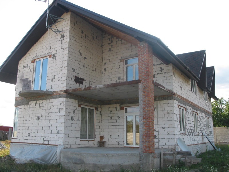 Продаж будинку 560 м²