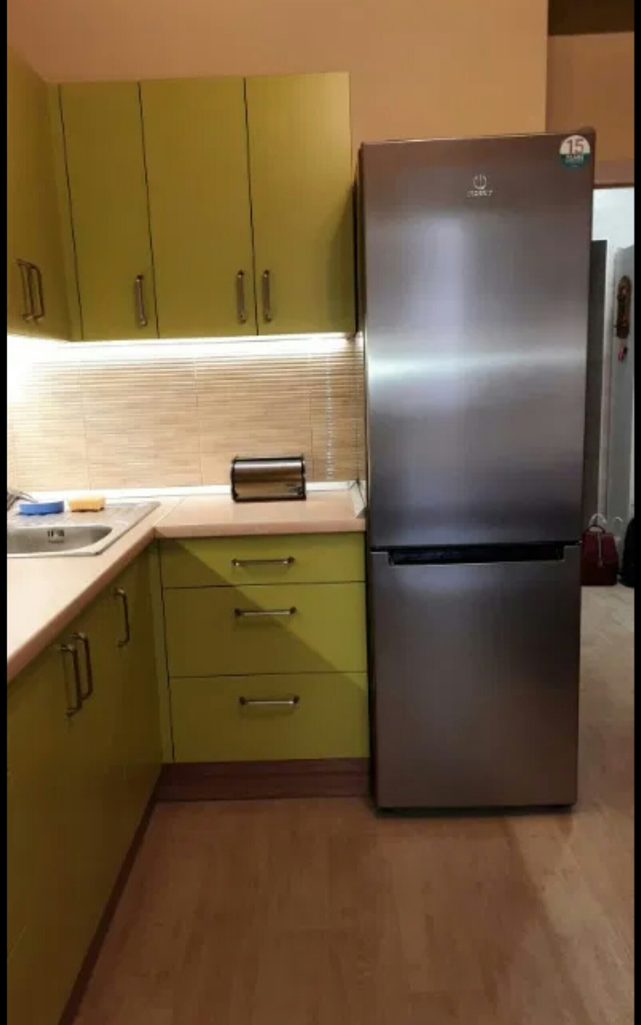 Аренда 1-комнатной квартиры 42 м², Генерала Бочарова ул., Сахарова ул., 2/10