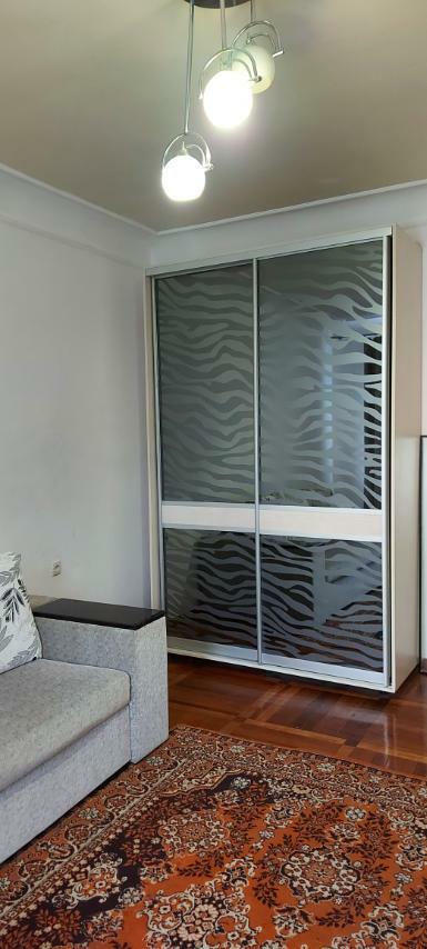 Аренда 3-комнатной квартиры 85 м², Армянский пер., 1/3