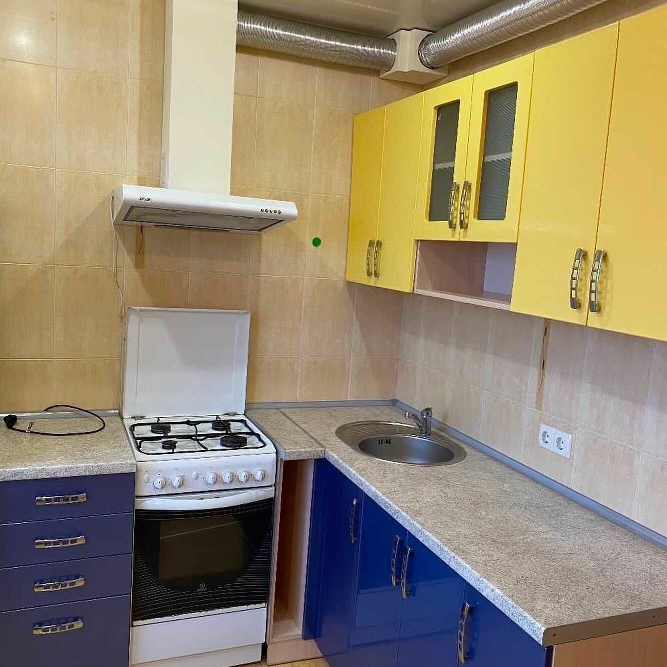 Оренда смарт квартири 37 м², Слави бул., 30