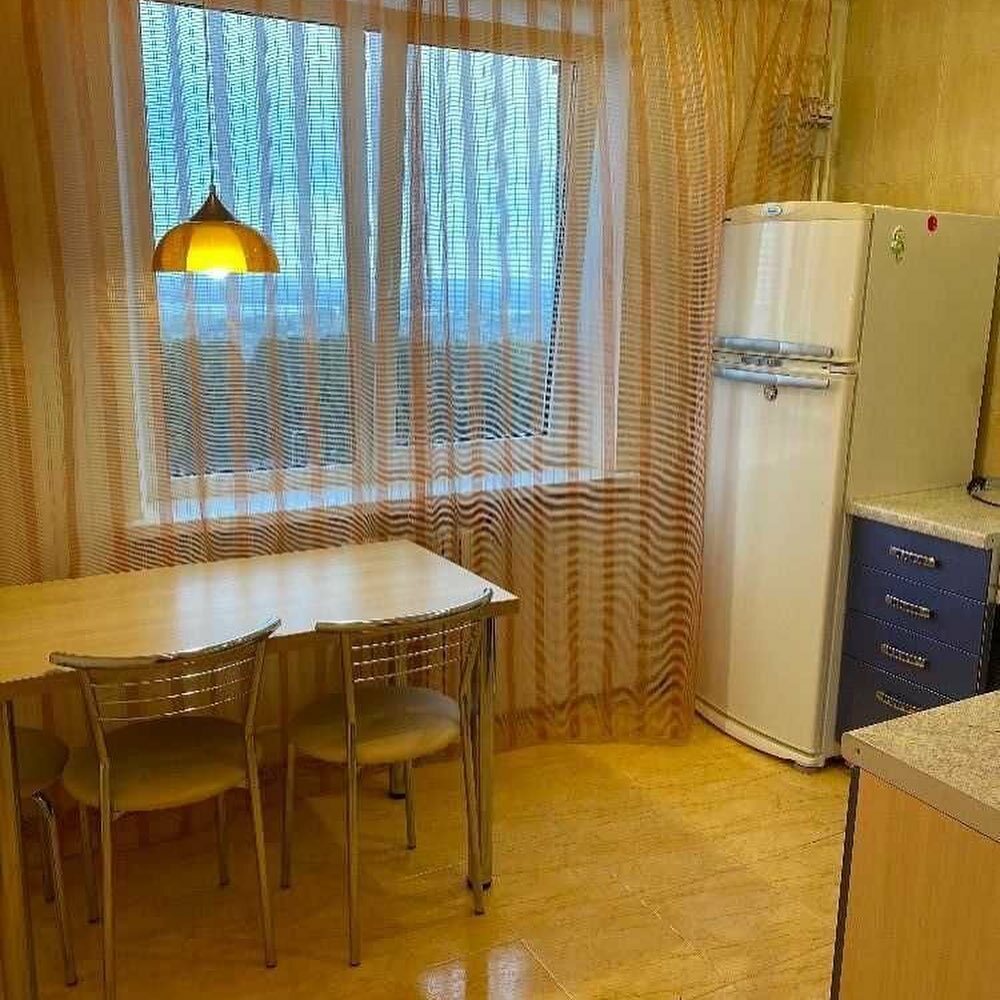 Оренда смарт квартири 37 м², Слави бул., 30