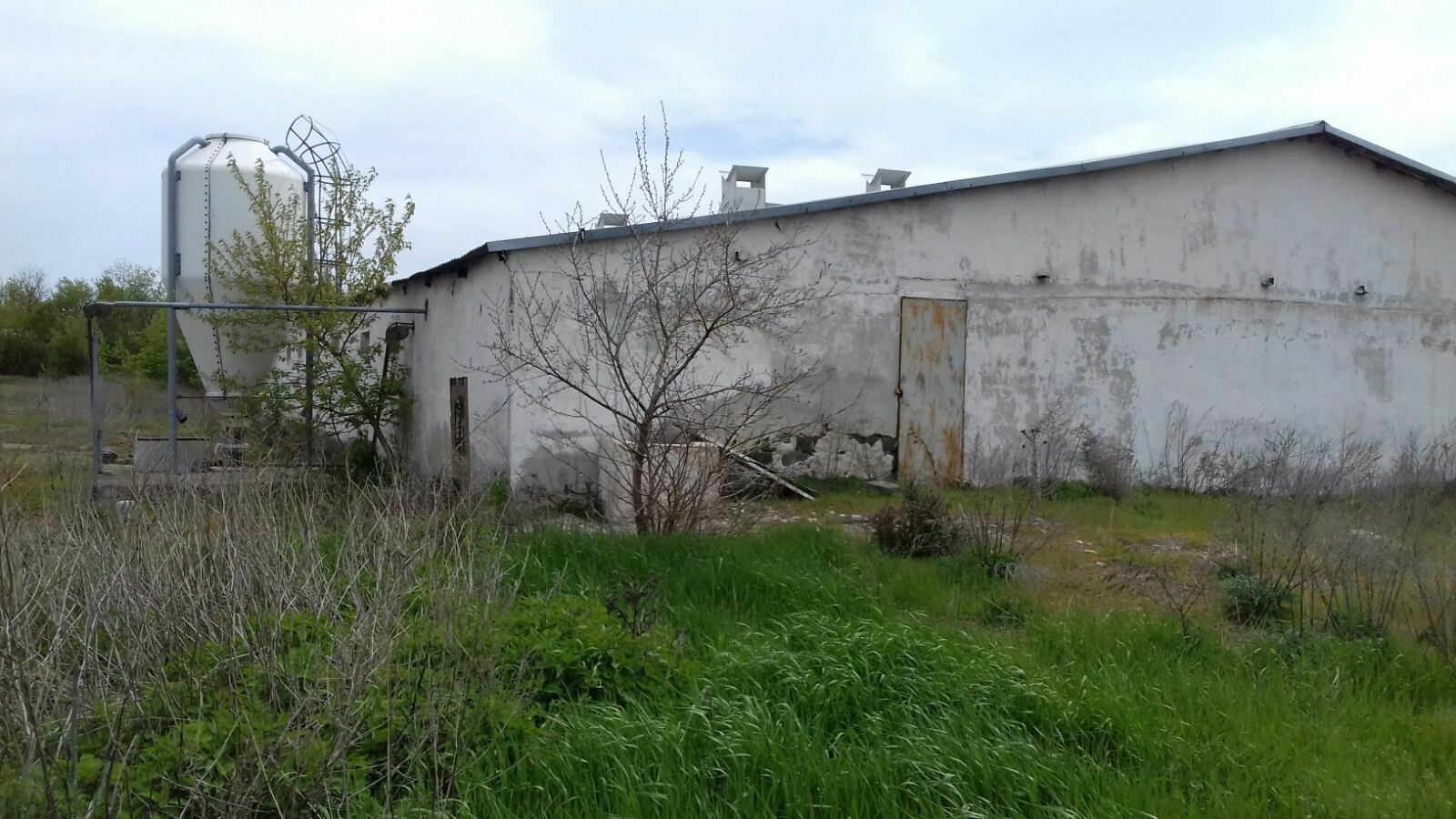 Продаж комерції 7000 м², Шахтерский пров., Харцызск,Чехова ул., 111