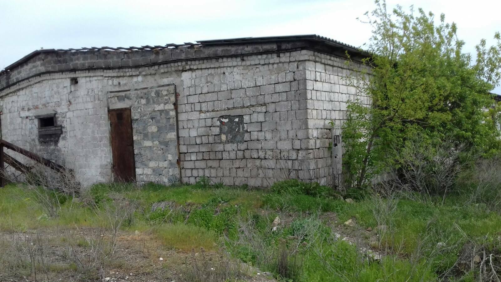 Продаж комерції 7000 м², Шахтерский пров., Харцызск,Чехова ул., 111