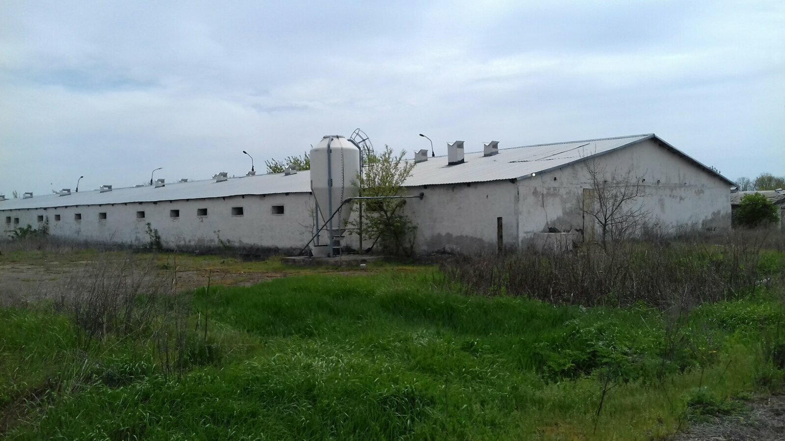 Продаж комерції 7000 м², Шахтерский пров., Харцызск,Чехова ул., 111