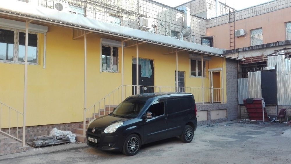 Аренда торгового помещения 90 м², Радужная ул.