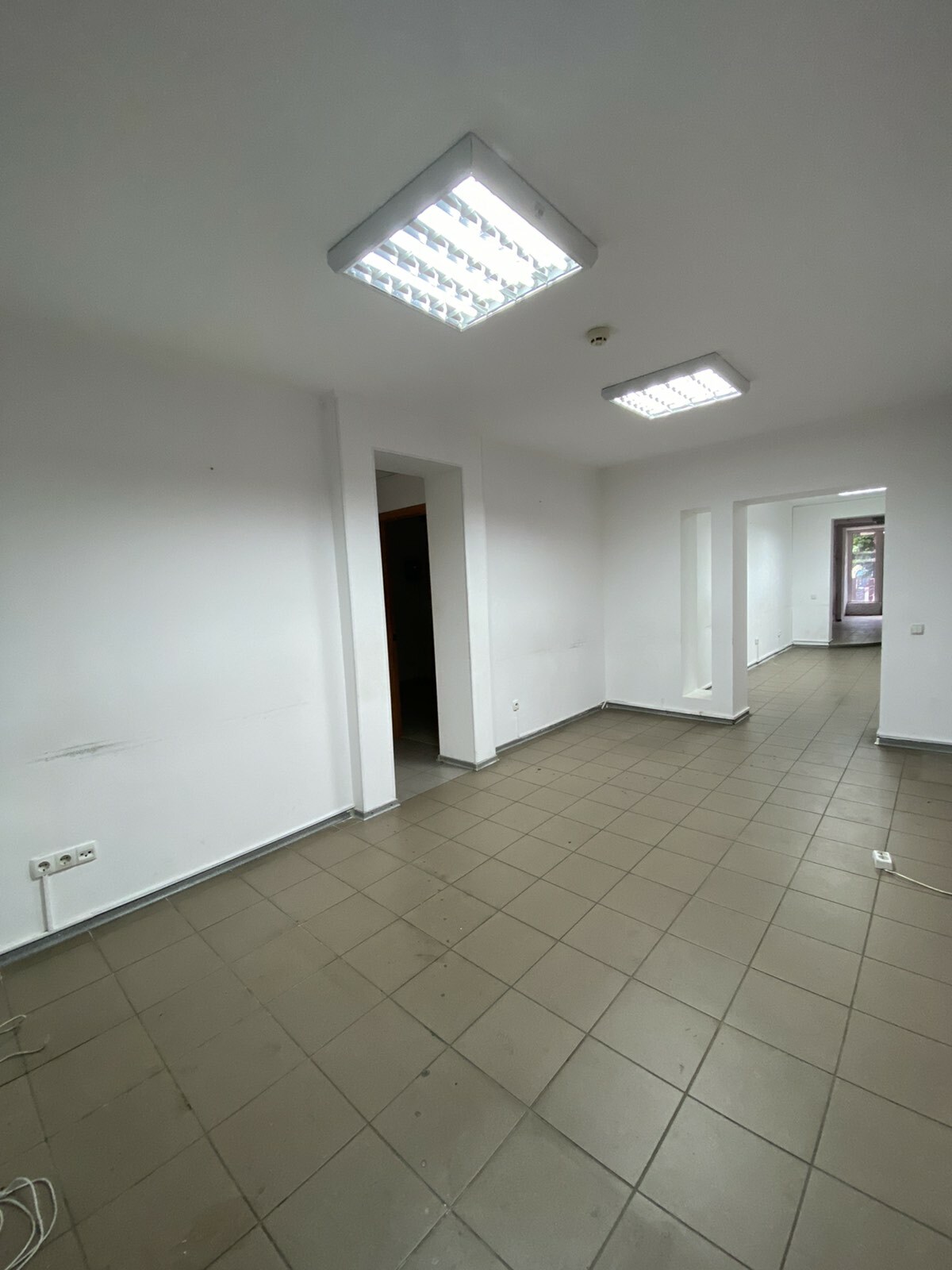 Аренда салона красоты 89 м², Академика Глушко просп.