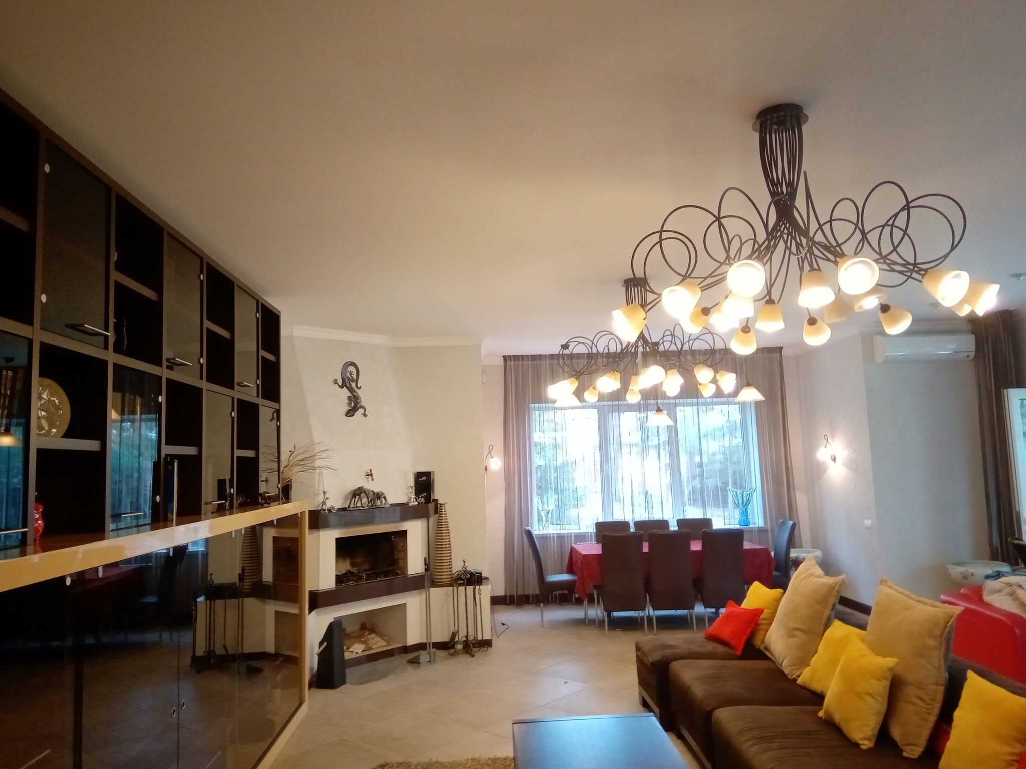 Будинок подобово 300 м², Ивана Кудри ул.