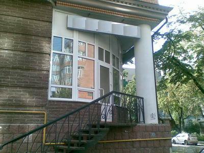 Оренда торговельного приміщення 26 м², Волоська вул., 50/38