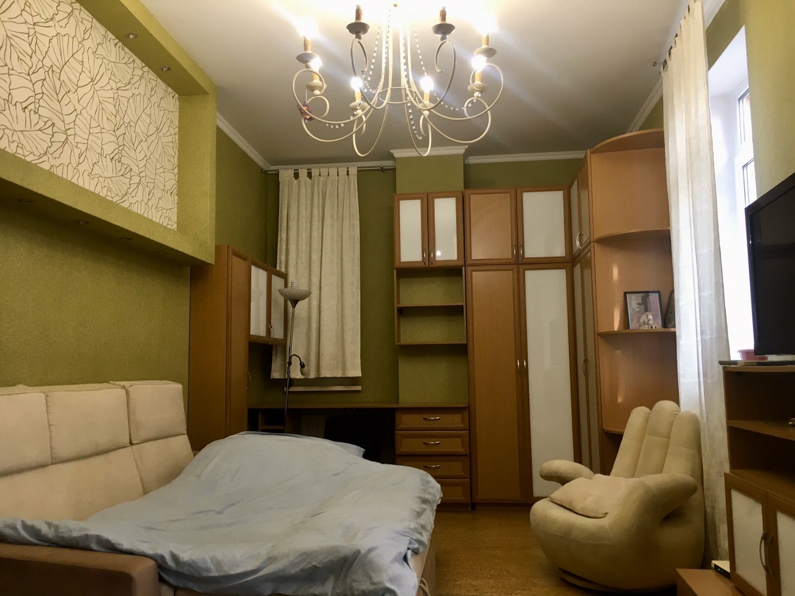 Дом посуточно 250 м², Митрополита Андрея Шептицкого ул.