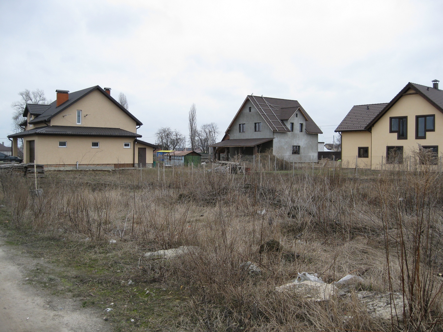 Продаж ділянки під індивідуальне житлове будівництво 6 соток