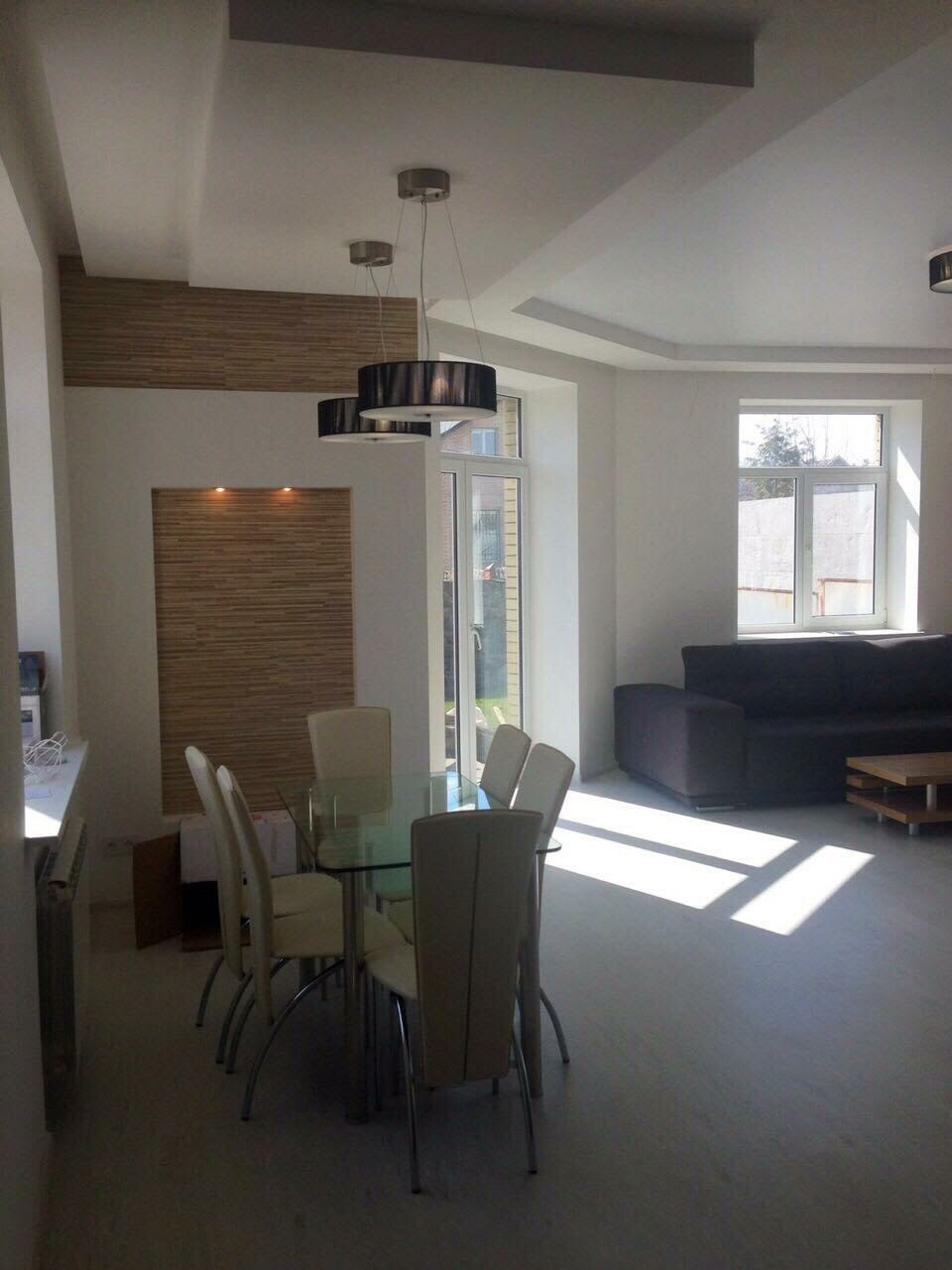 Продаж будинку 240 м², Центральна вул., 03