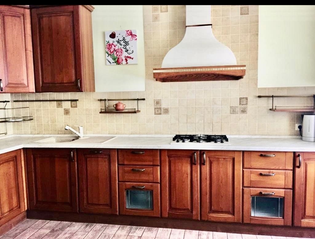 Продажа 3-комнатной квартиры 97 м², Исполкомовская ул., 24А