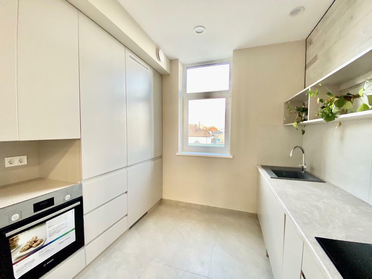 Продаж 4-кімнатної квартири 95 м², Січових Стрільців вул., 003