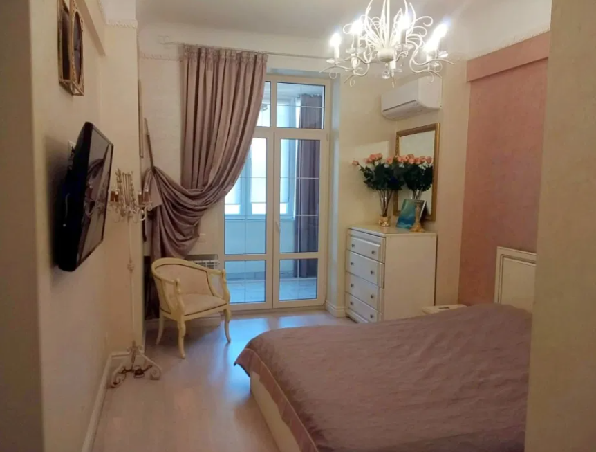 Оренда 3-кімнатної квартири 90 м², Харківська вул., 001