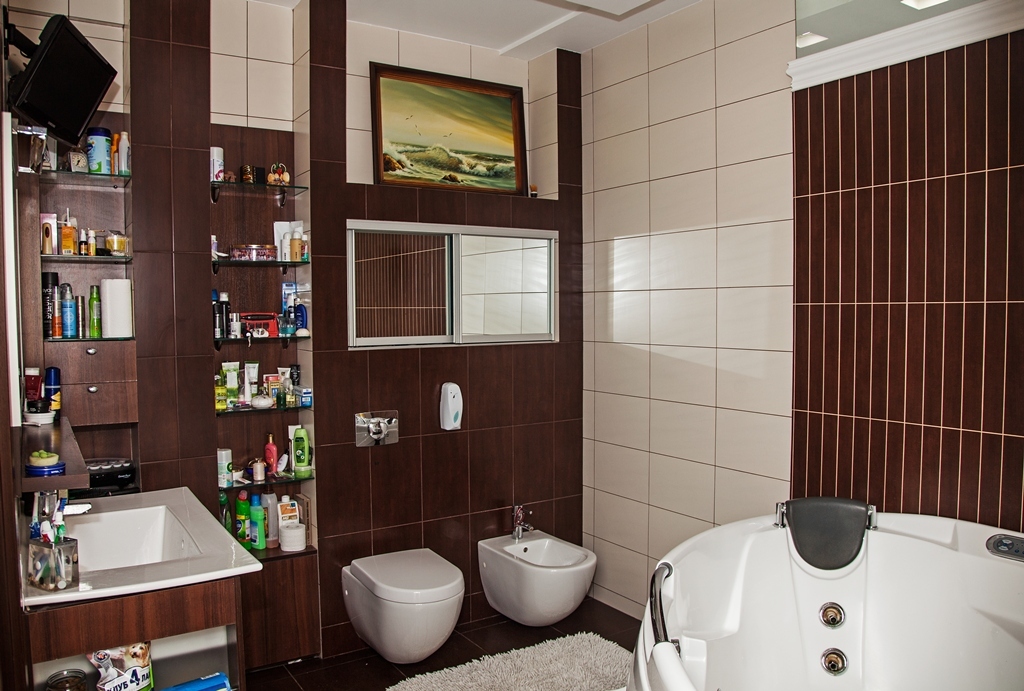 Продаж 4-кімнатної квартири 111 м², Володимира Вернадського вул., 35Б К2