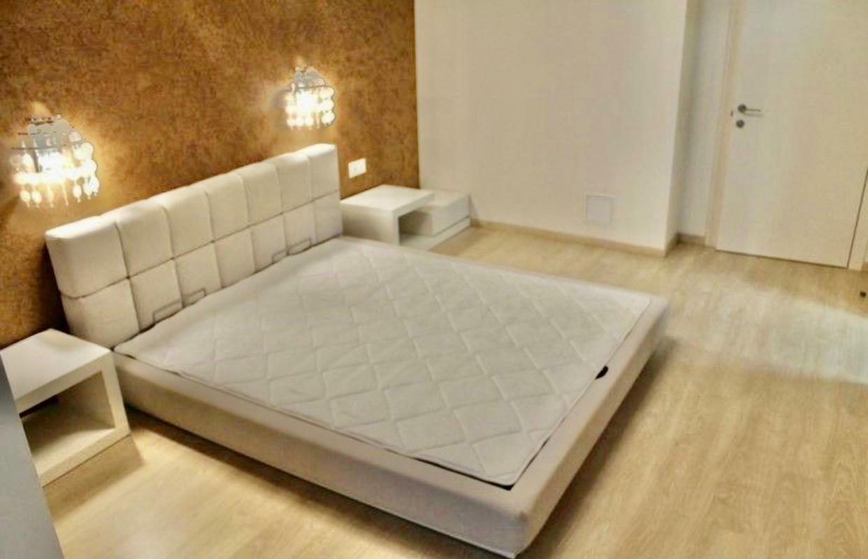 Продаж 127 м², Володимира Вернадського вул., 35Б К2