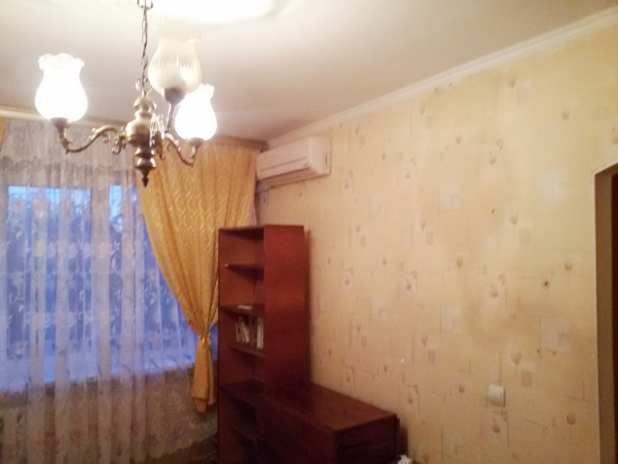 Оренда 1-кімнатної квартири 31 м², Сергія Амброса вул., 1