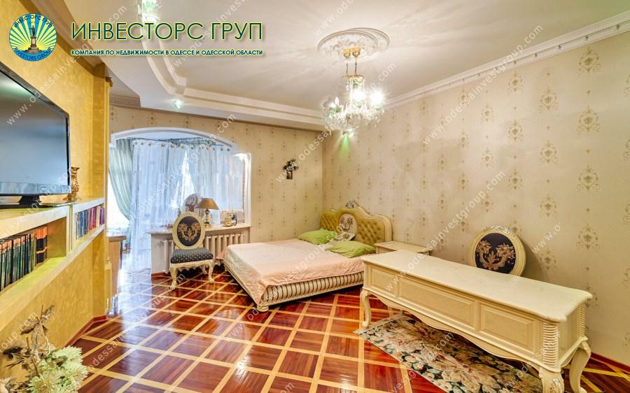 Продажа оздоровительного комплекса 1115 м², Солнечная ул., 11