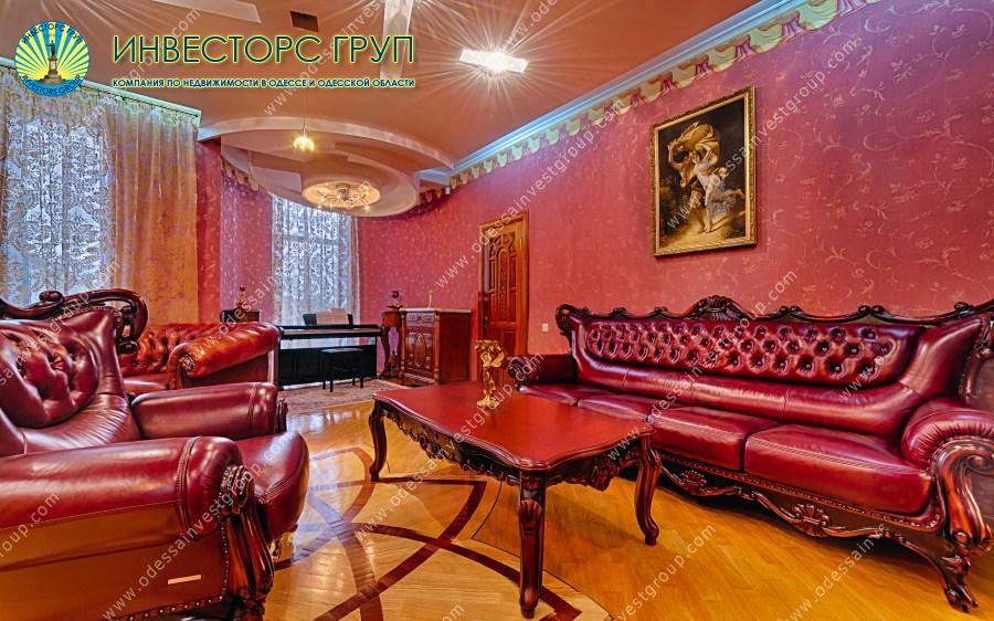 Продажа оздоровительного комплекса 1115 м², Солнечная ул., 11