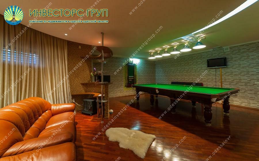 Продажа оздоровительного комплекса 1115 м², Солнечная ул., 11