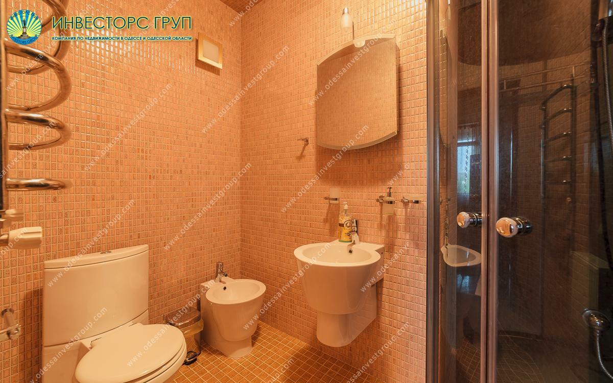 Продажа оздоровительного комплекса 1115 м², Солнечная ул., 11