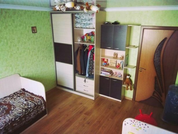 Продаж 2-кімнатної квартири 70 м², Кармелюка вул., 12
