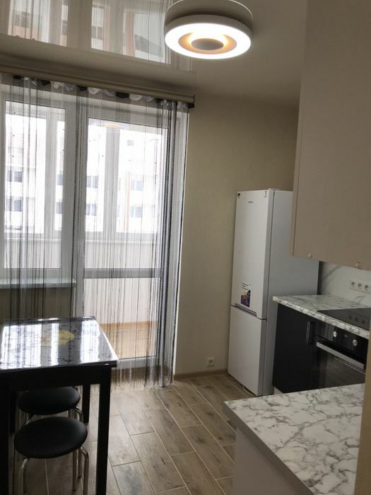 Оренда 1-кімнатної квартири 40 м², Героїв Праці вул., 32Г