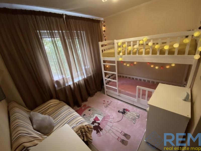 Продажа 3-комнатной квартиры 80 м², Варненская ул., 25