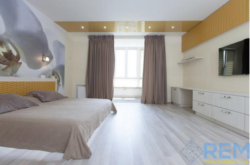 Продаж 3-кімнатної квартири 134 м², Левитана вул., 62