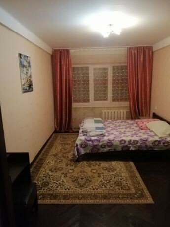 Продаж 2-кімнатної квартири 48 м², Героїв Праці вул., 48